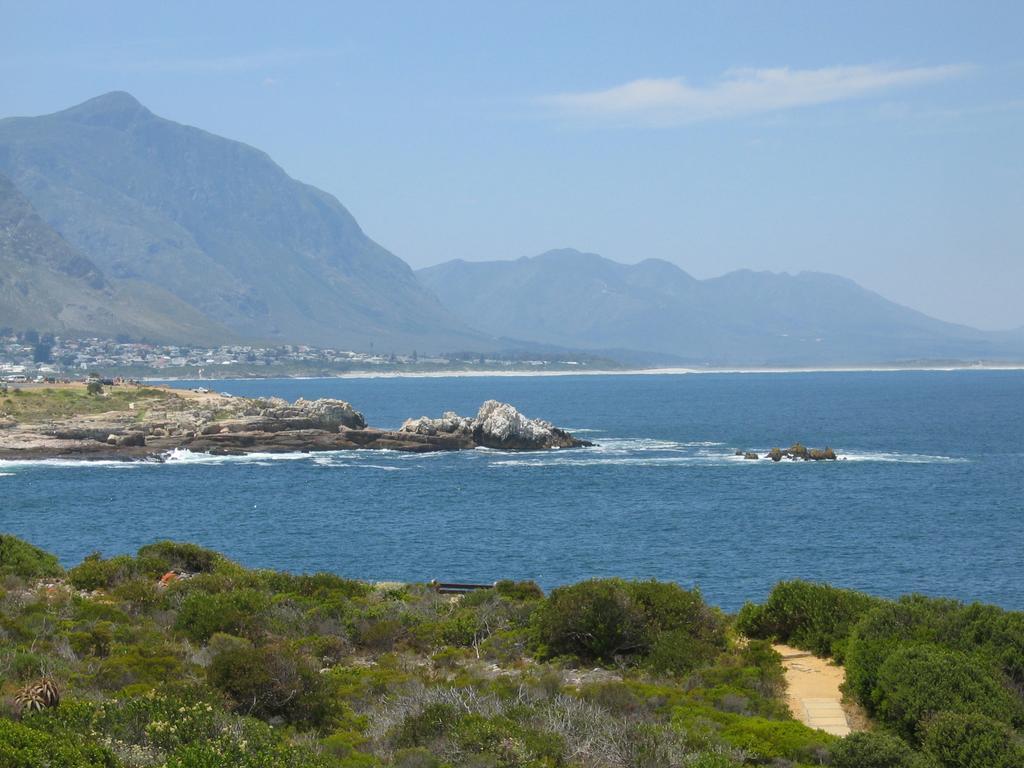Auberge Provence Hermanus Exterior photo
